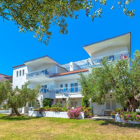 Xenios Faros Apartments Possidi Exterior photo